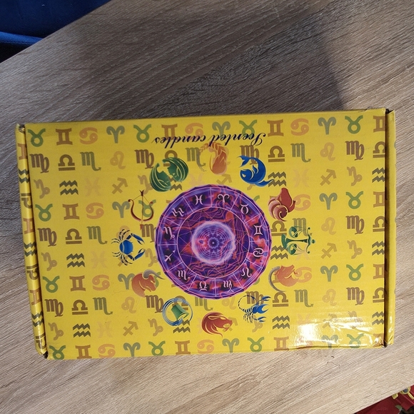 Colorful Mandala Pattern Candles Set - Picture 4 of 5